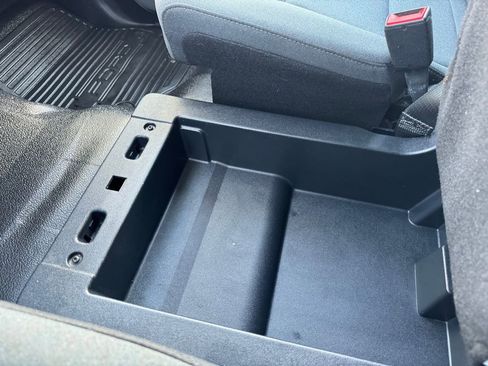 Used 2024 Ford F250 XLT w/ FX4 Off-Road Package image 21