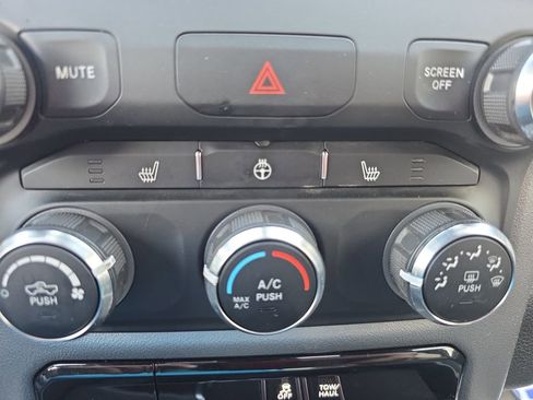 Used 2023 RAM 1500 Big Horn AWD/4WD image 29
