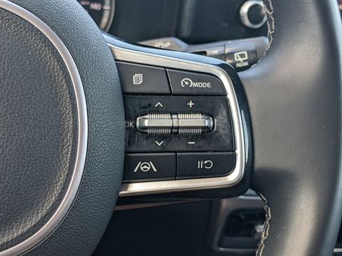 Certified 2023 Kia Sorento S image 20