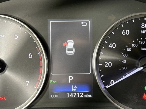 Used 2023 Lexus IS 300 image 12