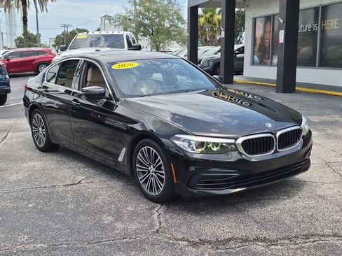 Used 2020 BMW 530i xDrive w/ Premium Package AWD/4WD image 3