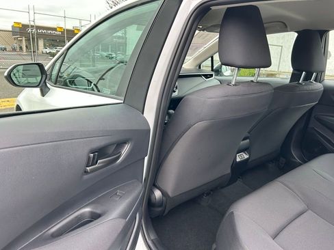 Certified 2025 Toyota Corolla LE image 11