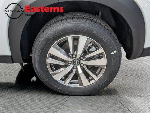 New 2026 Nissan Pathfinder SL AWD/4WD image 26