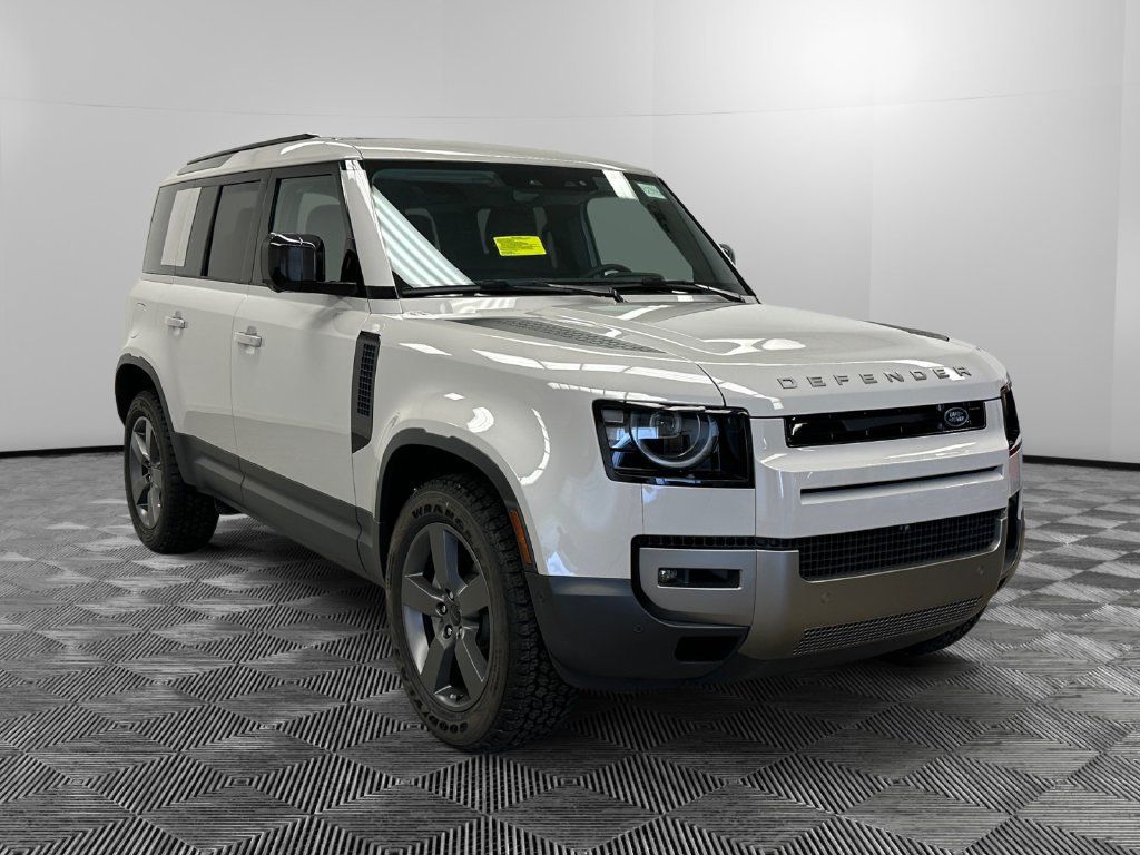 New 2026 Land Rover Defender 110 S AWD/4WD image 7