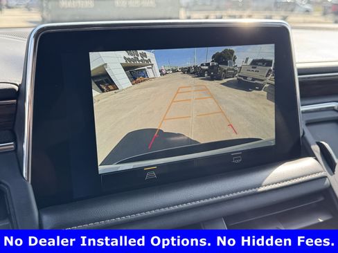 Used 2023 Chevrolet Tahoe Premier AWD/4WD image 16