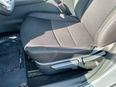 Used 2025 Nissan Sentra SV FWD image 25