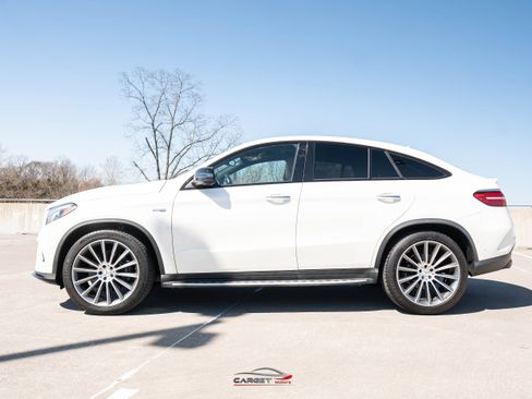 Used 2019 Mercedes-Benz GLE 43 AMG 4MATIC image 4