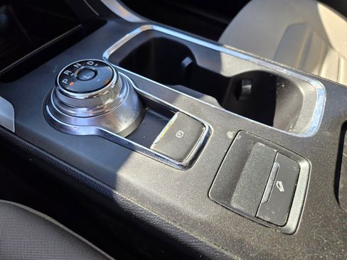 Used 2020 Ford Fusion S image 19