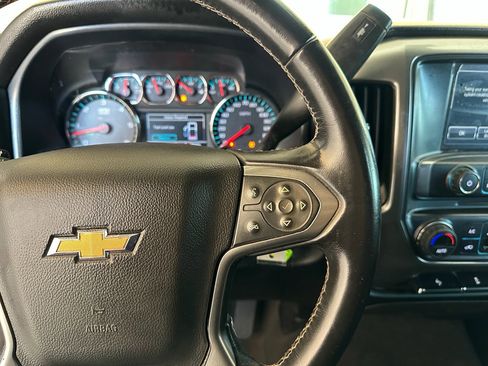 Used 2018 Chevrolet Silverado 1500 LT w/ Texas Edition image 15