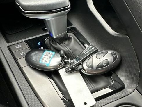 Certified 2025 Hyundai Elantra Sport FWD image 30