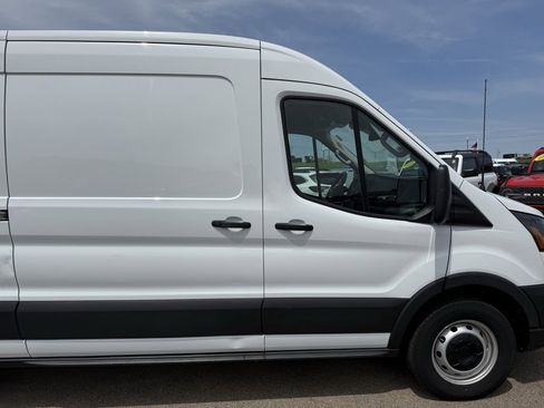 Used 2023 Ford Transit 250 Medium Roof image 25