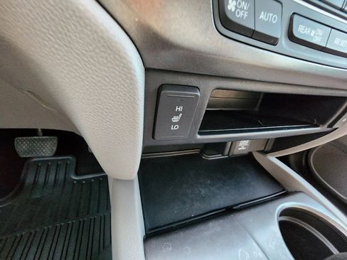 Used 2018 Honda Ridgeline RTL image 11