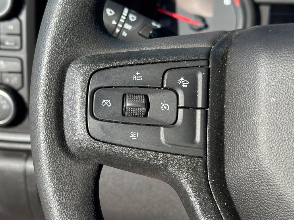 Certified 2026 Chevrolet Silverado 1500 Custom AWD/4WD image 33