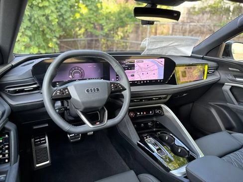 New 2026 Audi SQ5 Premium Plus AWD/4WD image 13