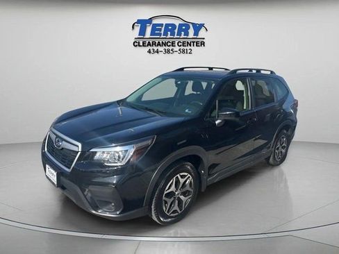 Used 2019 Subaru Forester Premium image 3