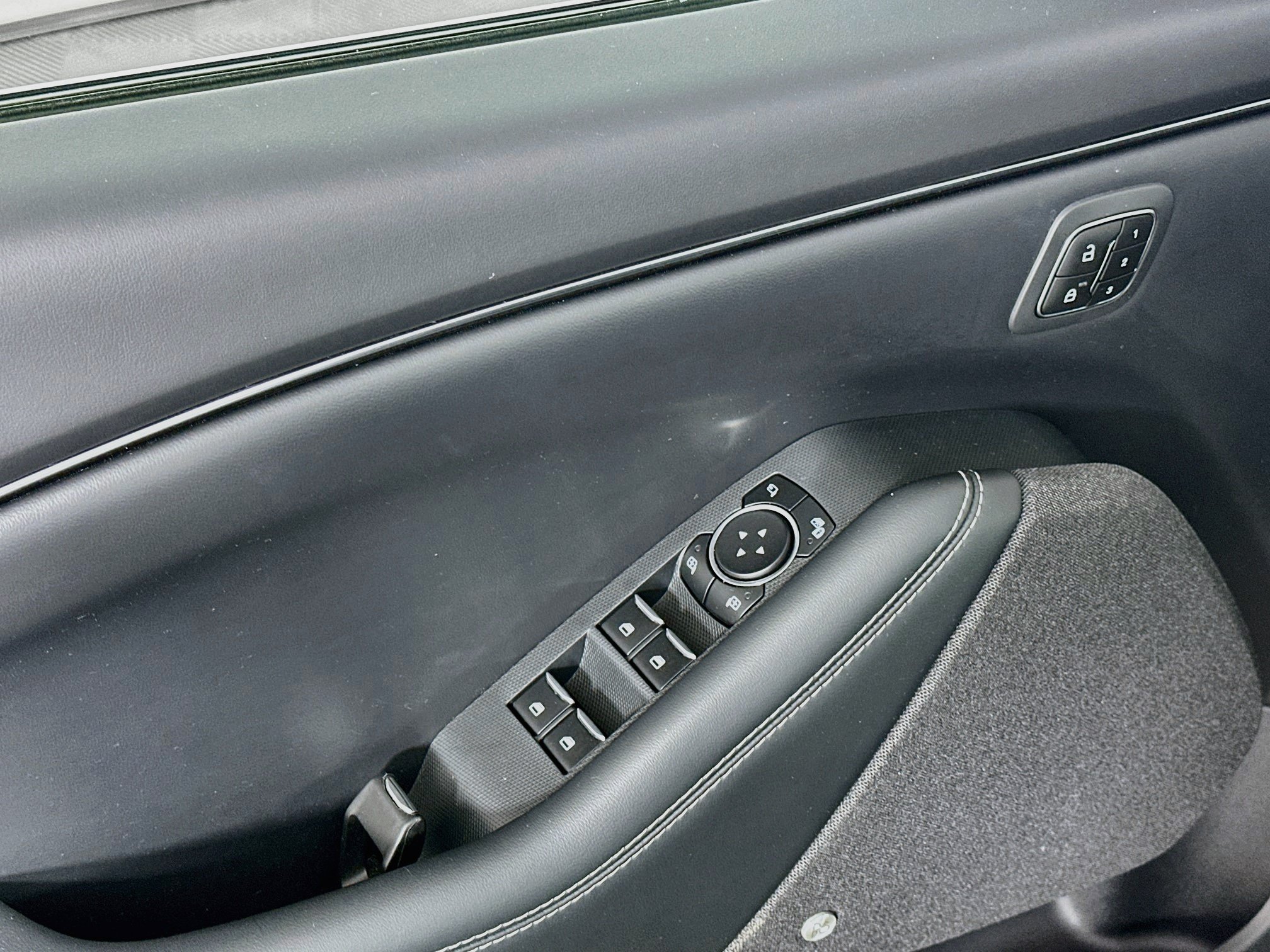 Used 2023 Ford Mustang Mach-E Premium RWD image 15