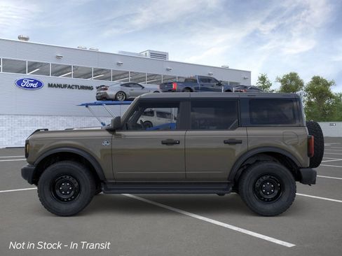 New 2026 Ford Bronco Outer Banks AWD/4WD image 3