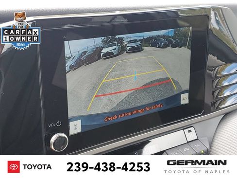 Used 2025 Toyota Camry SE FWD image 26