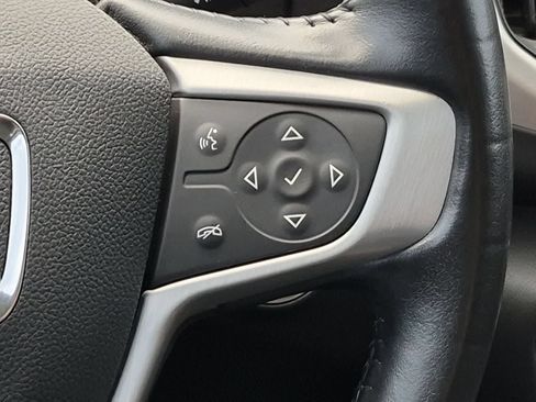 Used 2018 GMC Terrain SLE w/ Driver Convenience Package FWD image 24