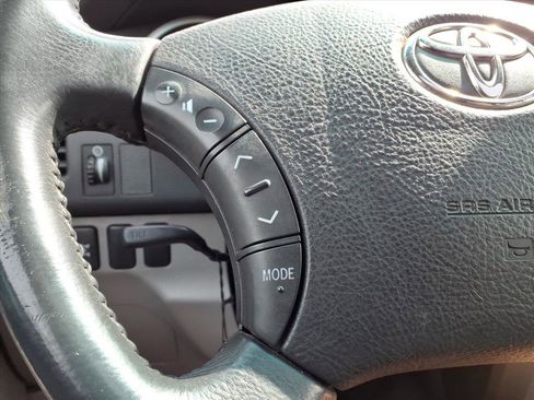 Used 2006 Toyota 4Runner SR5 image 19