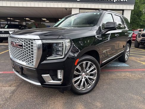 Used 2021 GMC Yukon Denali w/ Denali Premium Package RWD image 1