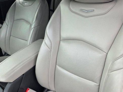 Certified 2019 Cadillac XT4 Premium Luxury FWD image 15