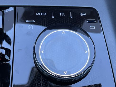 New 2026 BMW X3 xDrive30 w/ Premium Package image 8