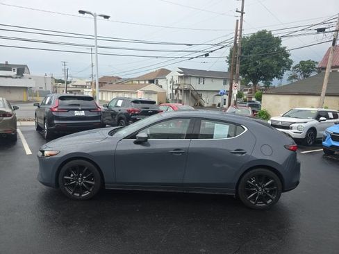 Used 2019 MAZDA MAZDA3 AWD Hatchback w/ Premium Pkg image 2