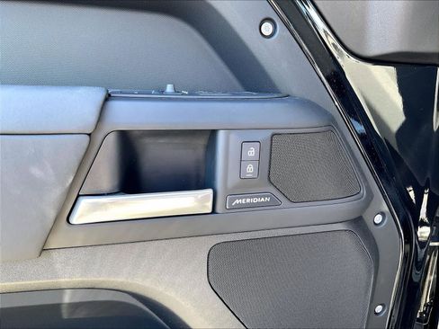 New 2026 Land Rover Defender 130 S image 21