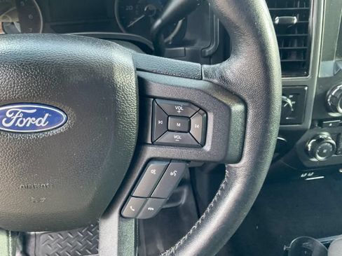 Used 2018 Ford F150 XLT w/ Equipment Group 302A Luxury AWD/4WD image 23