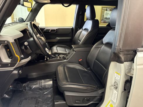 Used 2021 Ford Bronco Badlands AWD/4WD image 6