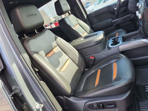 Certified 2020 GMC Sierra 1500 AT4 w/ AT4 Premium Package AWD/4WD image 29