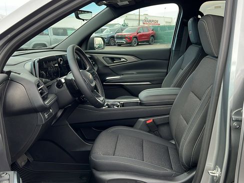 New 2026 Chevrolet Traverse LT w/ Driver Confidence Package image 29