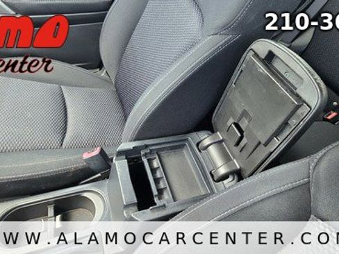 Used 2018 Subaru Forester 2.5i Premium AWD/4WD image 38