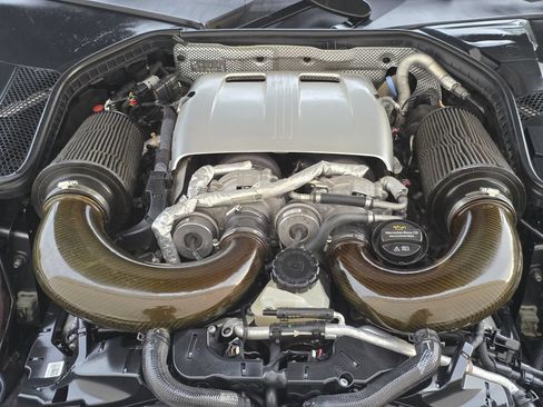 Used 2021 Mercedes-Benz C 63 AMG S image 32