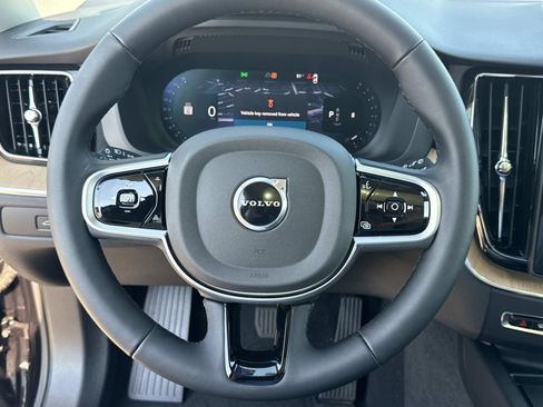 New 2026 Volvo XC60 B5 Plus w/ Climate Package image 26