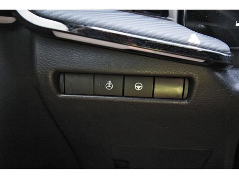 Used 2025 Nissan Kicks SR w/ SR Premium Package AWD/4WD image 22