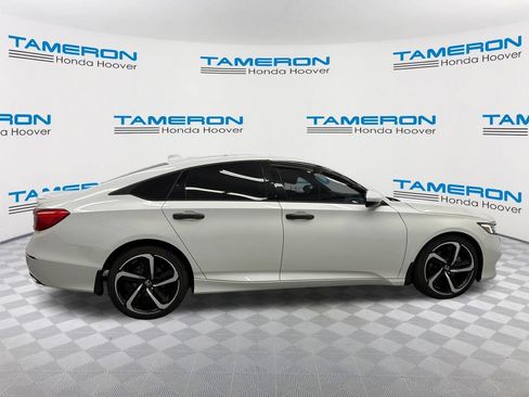 Used 2019 Honda Accord Sport image 6