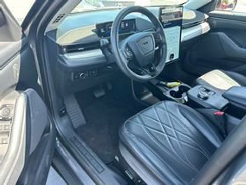 Used 2023 Ford Mustang Mach-E Select RWD image 9
