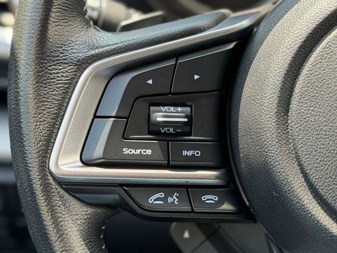Used 2021 Subaru Forester Limited AWD/4WD image 8