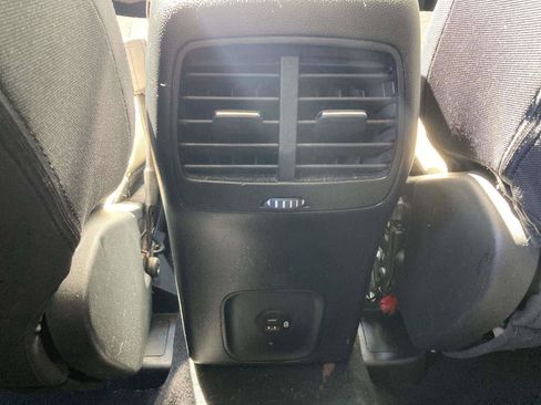 Used 2022 Ford Escape SE w/ Convenience Package image 18