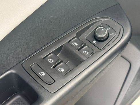 Used 2026 Volkswagen Taos S image 12