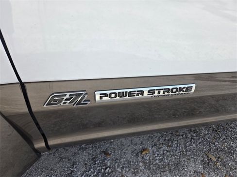 Used 2021 Ford F450 King Ranch w/ King Ranch Ultimate Package image 5