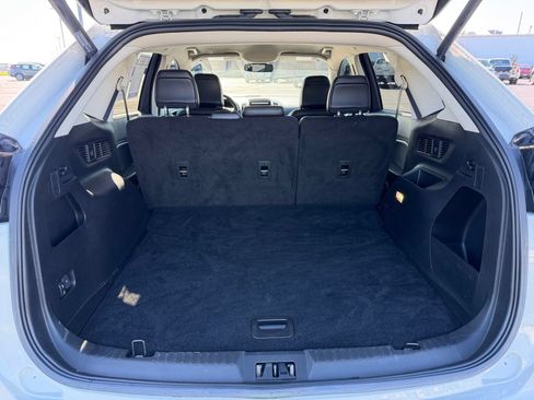 Used 2022 Ford Edge SEL w/ Convenience Package AWD/4WD image 11