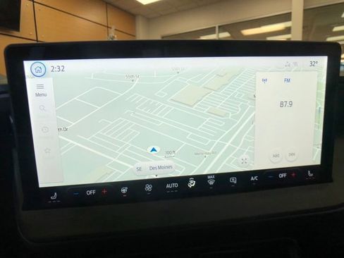 New 2026 Ford Maverick Lobo image 17