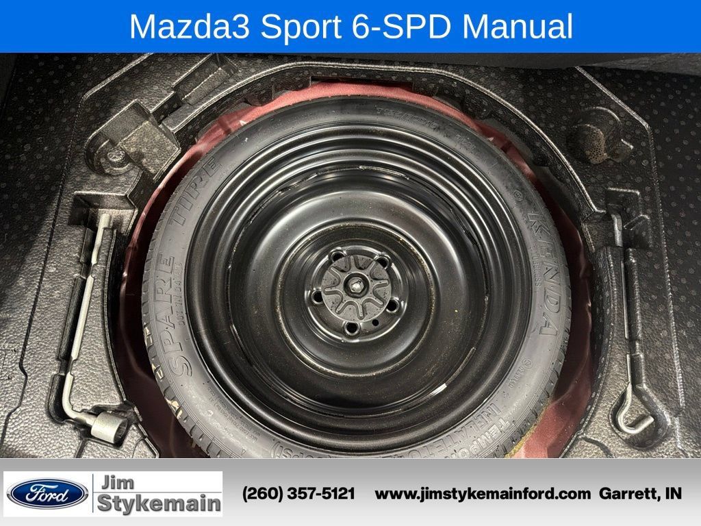 Used 2018 MAZDA MAZDA3 Sport FWD image 27