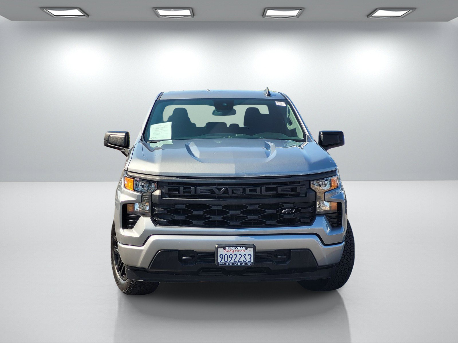 Used 2023 Chevrolet Silverado 1500 Custom w/ LPO, Dark Essentials Package AWD/4WD image 2