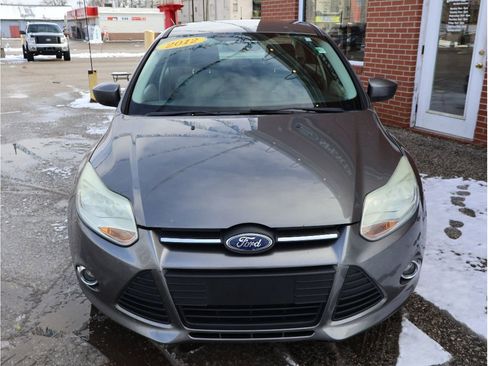 Used 2012 Ford Focus SE image 3