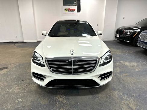 Used 2020 Mercedes-Benz S 560 4MATIC Sedan image 2