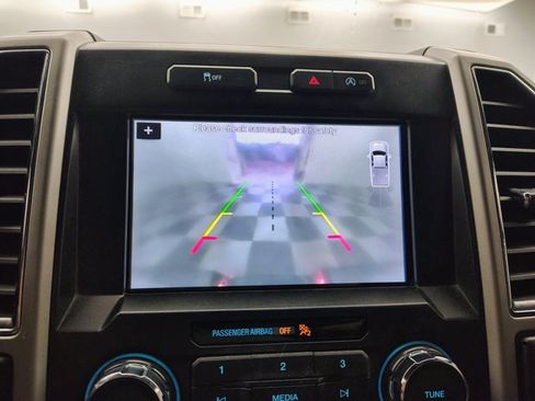 Certified 2019 Ford F150 Lariat AWD/4WD image 4